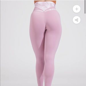 Buffbunny Meta Legging in Post It Pink- NEVER WORN